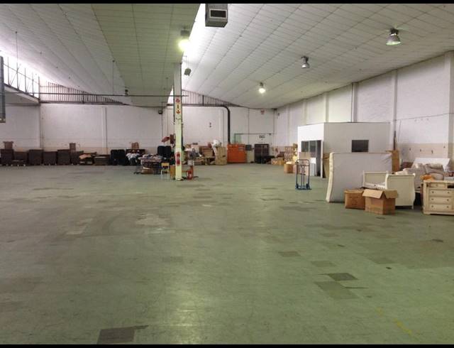 3,400M² FACTORY FOR SALE IN BEACONVALE